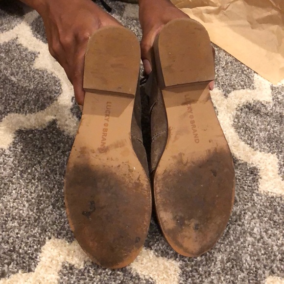 Lucky Brand Taupe Sandals - Picture 4 of 5
